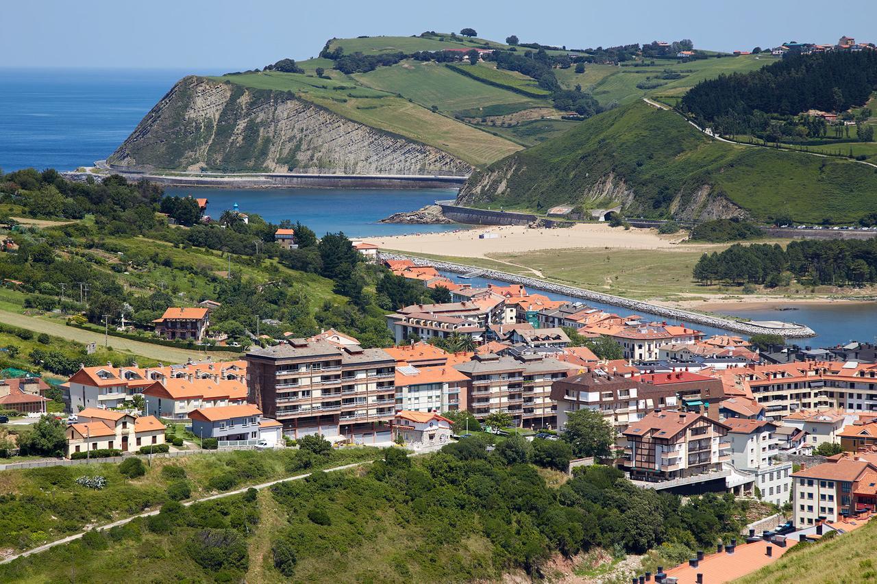 Hotel Flysch Zumaia Exteriör bild